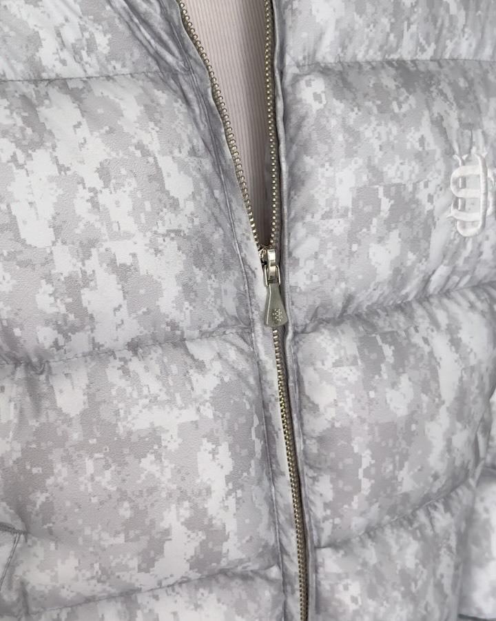 VALVE2K SUVENE PUFFER